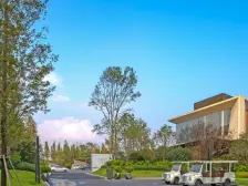 华宇品质四房,户型方正,采光充足。