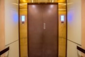 电梯厅