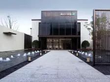 诚心出售 一梯二户 花园洋房 带外阳台