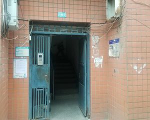 丰盛名苑2室1厅东南