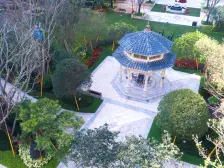 恒大翡翠华庭精装两房,南向通地下室,户型方正通透