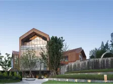 德感片区 华远春风度慀间五房155万