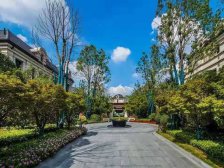 采光充足,配套完善,小区中心位置,交通便利