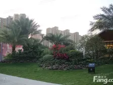 碧桂园物业商圈成熟,便利。无欠款交易快业主诚心出售