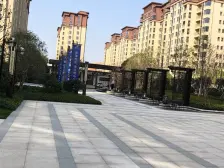 二次装修,可拎包入住,带产权车位,价格可谈