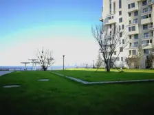 招商一期海滨住宅,看海视野好,装修保持的很好