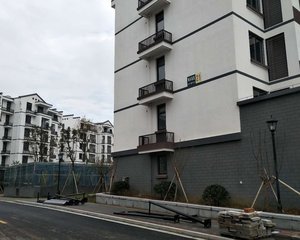 出售横溪镇梅乐家园步梯房 诚心出售