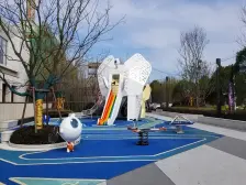 奉贤新城精装修大四房,双阳台,西边套,小区中间位置