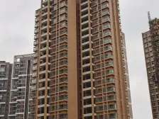 大三房,双阳台,房子保养好,拎包入住