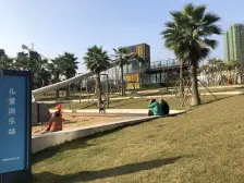 次新小区 绿化好 环境好 居住舒适 四房