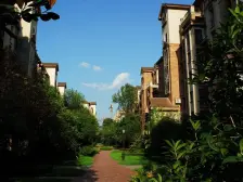 钓鱼嘴半岛花园洋房,业主豪装200多万,直接领包入住