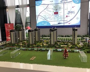 鸿翔龙悦湾3室1厅南