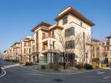 世茂御龙海湾星空墅五期,199平