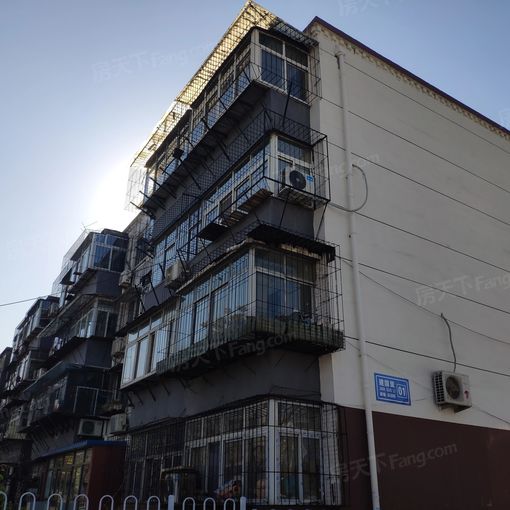  ������1��1��1���ϳ���700.00Ԫ/�³��� 