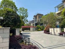 揽山墅 3室2厅 南