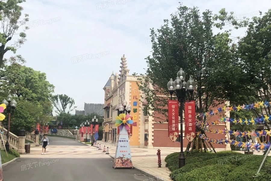 小区相关图