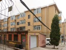 诚心出售 小区绿化好,停车方便,看房方便。