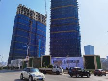 高新园区次新小区南北通透两室精装修全明户型诚心出售