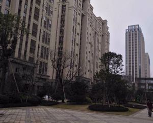 品质小区 整体价格不高 成熟商圈