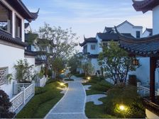 玫瑰园 · 5室 · 2厅 法式独栋别墅 带私家泳池