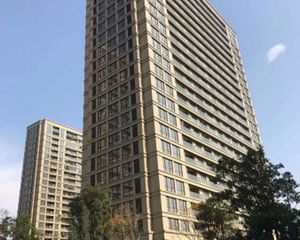 御滨园4室1厅南