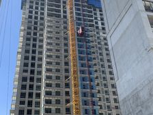 龙悦华府南北向带车位全新毛坯房出售