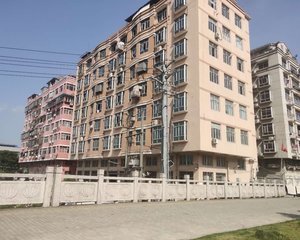 电梯房适合自住不想交房租买了当存款