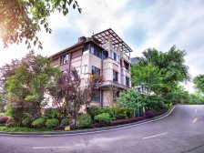 捡耙活急售 阳光100阿尔勒 下叠别墅 带私家花园 洋房价格