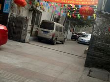房子装修保养很不错,无增值税,诚心出售,房东人很好