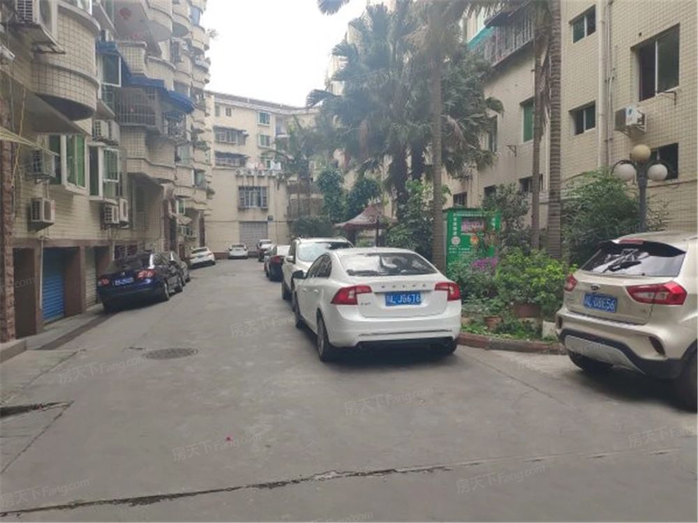 小区相关图