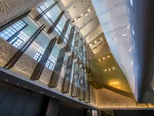 渝中区高品质住宅区,精装修看中庭,楼下就是十八梯景