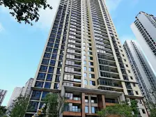 渝中区 龙湖天街 大平层 精装修 从未住人 业主安心卖