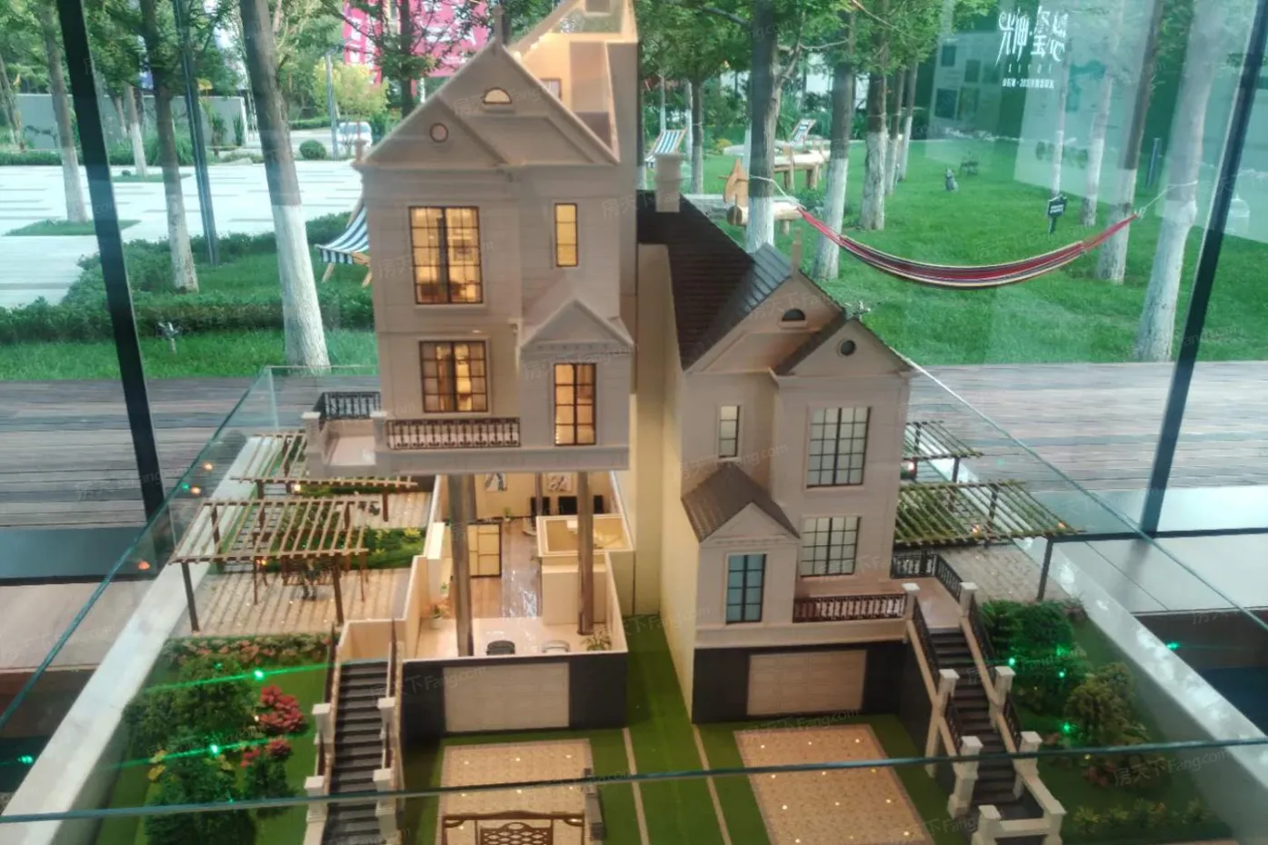 别墅模型实景图