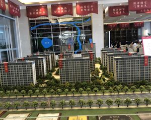 滨江锦翠蓝庭!大四房!房东诚心出售!