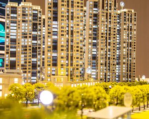 品牌开发商楼下地铁家具家电齐全拎包入住,万科物业