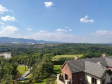 龙兴 阳光城哈罗小镇拜伦道(2号地块)四房