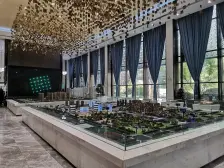 18年次新小区 中间楼层采光无影响 双地铁人车分流