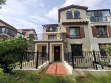 龙湖听蓝湾东打头精装下叠一套带菜园的小别墅!