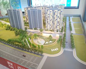 精装通透三房随时可以看房地铁口的房子