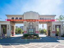大港路劲新小区,三室两厅两卫,双阳台