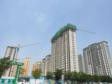松石国际三期精装2楼婚房拎包入住