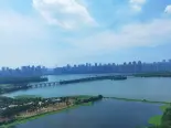 样板间湖景