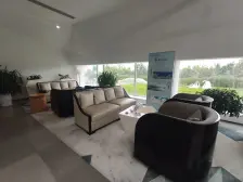 招商 依云水岸毛坯4.9米层高。