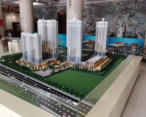 繁华地段好位置南北通透大三居144平118万采光视野好