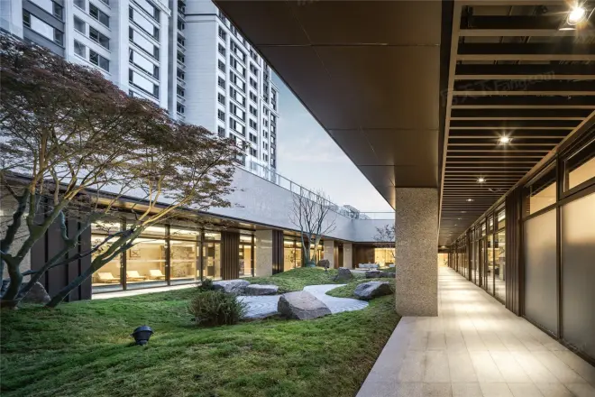 合景泰富誉峰一期实景图