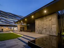 次新洋房小区,横厅大四房,带一个产权车位