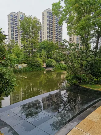 万科·荣成兰乔圣菲实景图