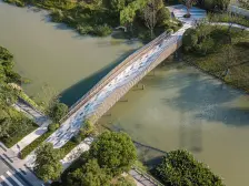 路劲海尚湾3室南朝向398.00万元/套出售