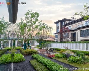 金科中梁美院3室2厅东南