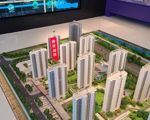 洪大新力合悦滨江 南北通透,采光好 装修好,环镜优美 视野好,诚心出售